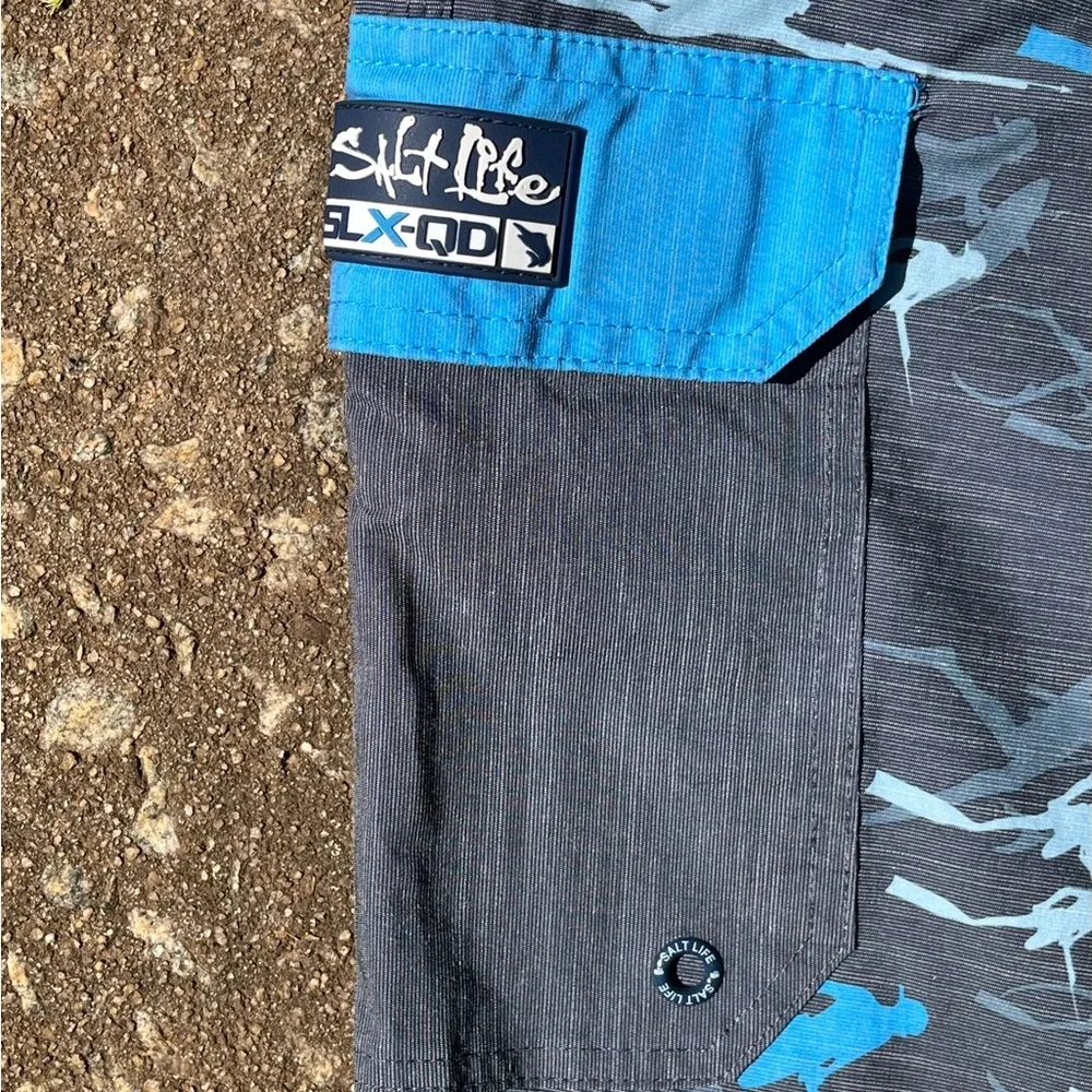 Salt Life Men’s Board shorts size‎ 32